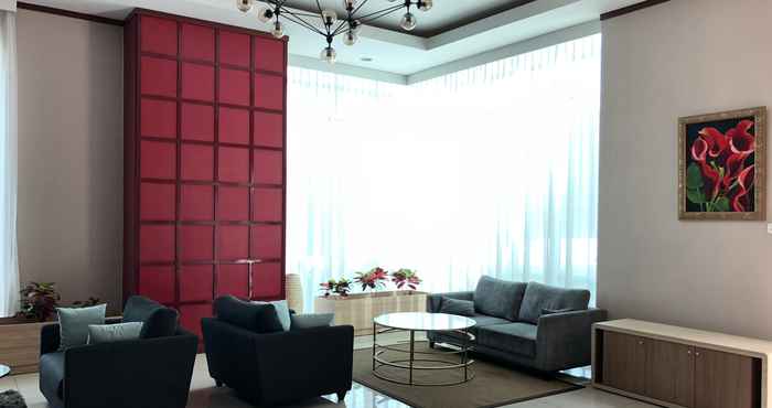 Lobby Woodland Residence Apartemen Kalibata By Roomz