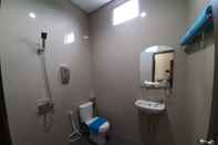 Toilet Kamar Ipoenk Hotel Malioboro