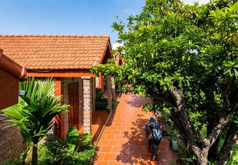 Bên ngoài Bai Dinh Eco Homestay