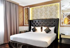 Bedroom 2 Royal Palm Hotel & Conference Center Cengkareng