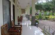 Bangunan 2 Banana Homestay Kuta Lombok