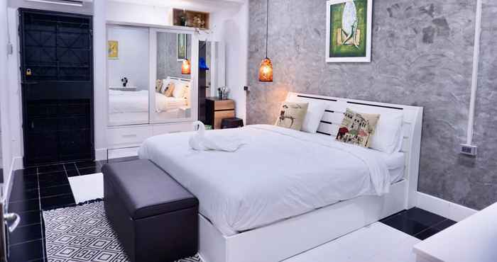 Bedroom P'Ja House by Lorenzo Property