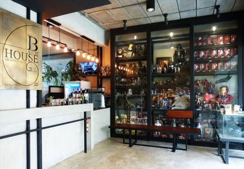 ロビー B+Arch House