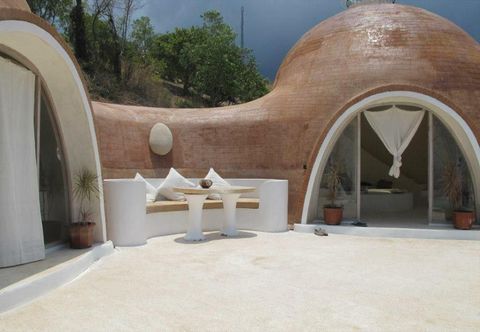 Luar Bangunan Monti Dome Villa