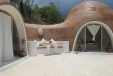 Luar Bangunan Monti Dome Villa