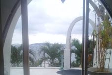 Lobi Monti Dome Villa