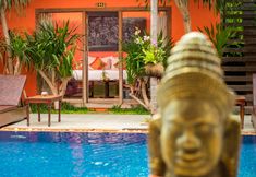 수영장 6 Golden Temple Hotel