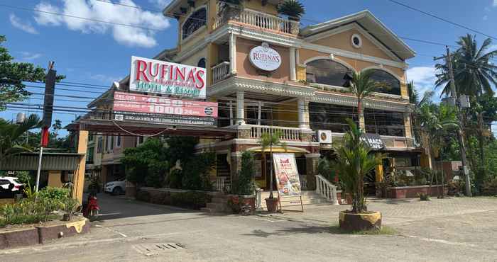 Exterior Rufina's Leisure Center