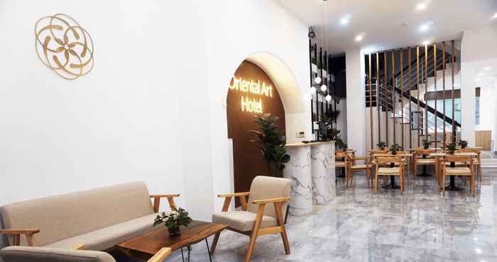 Lobby Oriental Art Hotel & Apartment