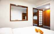 Bilik Tidur 5 Oriental Art Hotel & Apartment