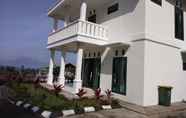 Exterior 5 Villa Griya Wira Karya ( Githa ) 