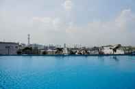 Swimming Pool Beautiful Studio Apartment @ Pasar Baru Mansion By Travelio