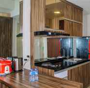 Kamar Tidur 4 Spacious Stylish Studio Parkland Avenue Apartment By Travelio