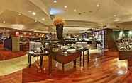 Restaurant 3 Royal Orchid Sheraton