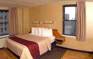 ห้องนอน 2 The  St. Clair Hotel – Magnificent Mile (Formerly Red Roof Inn Chicago Downtown)