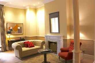 Lobi 4 Hotel Adler Madrid