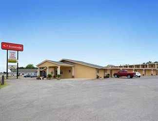 Exterior 2 Econo Lodge Miami