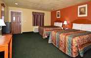 ห้องนอน 4 Econo Lodge Miami