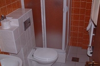 Toilet Kamar Star Hotel