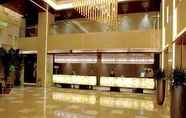 Lobi 5 Ramada Plaza Zhengzhou