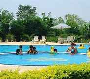 Swimming Pool 6 Mapple Leisure Resort Corbett