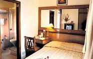 Lain-lain 4 Bajaj Indian Home Stay