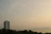 Nearby View and Attractions B2 Sea View Pattaya Boutique & Budget Hotel