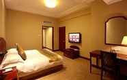 Bedroom 7 Zhejiang Railway Hotel