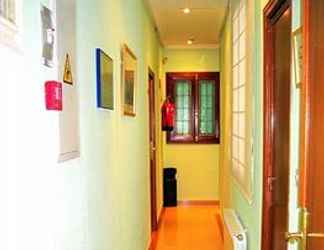 Sảnh chờ 2 Hostal Plaza D'ort