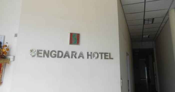 Bên ngoài Sengdara Hotel