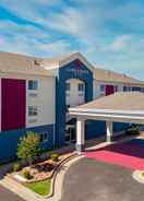 Our Newly Renovated Hotel Provides Quick Highway Access Candlewood Suites OKLAHOMA CITY SOUTH - MOORE