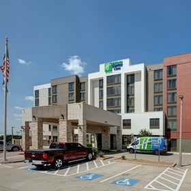Hotel Exterior 1 Holiday Inn Express & Suites DALLAS FT. WORTH AIRPORT SOUTH by IHG, an IHG Hotel, Dallas Fort Worth International Airport (DFW) Hotels