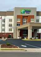 Welcome to the Holiday Inn Express & Suites Tuscaloosa-University! Holiday Inn Express & Suites TUSCALOOSA-UNIVERSITY, an IHG Hotel