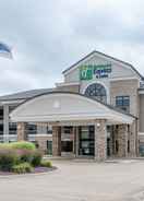 Newly Renovated Holiday Inn Express & Suites Wadsworth Holiday Inn Express Hotel & Suites WADSWORTH, an IHG Hotel