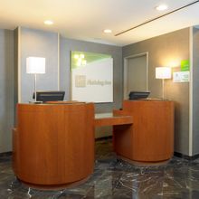 Sảnh chờ 4 Holiday Inn NEW YORK CITY - WALL STREET by IHG, an IHG Hotel