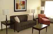 Common Space 6 Holiday Inn Express & Suites FT LAUDERDALE N - EXEC AIRPORT, an IHG Hotel