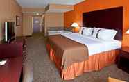 Kamar Tidur 7 Holiday Inn LOUISVILLE AIRPORT SOUTH, an IHG Hotel