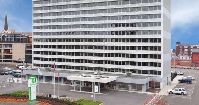 Exterior Holiday Inn COLUMBUS DWTN-CAPITOL SQUARE, an IHG Hotel