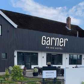Garner Hotel PRESTON SAMLESBURY by IHG1 , 飯店Owl and Bird Of Prey Sanctuary