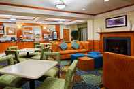 Lobi Holiday Inn Express & Suites RICHMOND-BRANDERMILL-HULL ST., an IHG Hotel