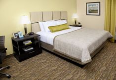 Bedroom 2 Candlewood Suites WACO