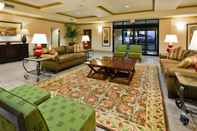 Lobby Holiday Inn Express & Suites PELL CITY, an IHG Hotel