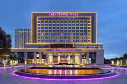 Crowne Plaza LANZHOU NEW AREA by IHG, an IHG Hotel, USD 80.79