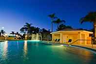 Swimming Pool Holiday Inn PORT ST. LUCIE, an IHG Hotel