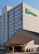 Hotel Exterior Holiday Inn Portland-By the Bay, an IHG Hotel