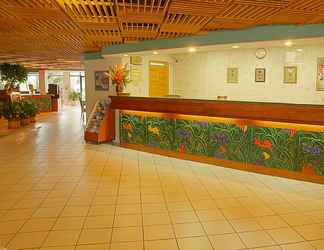 Lobby 2 Holiday Inn KEY LARGO, an IHG Hotel