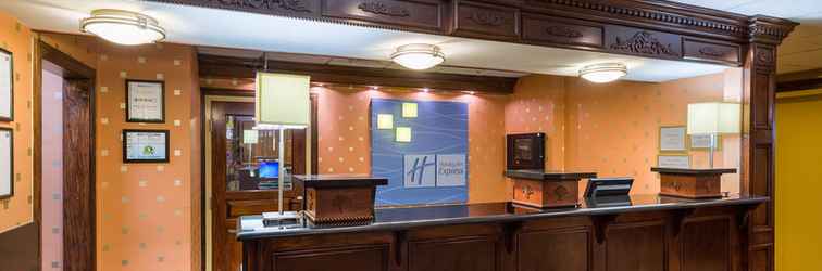 Lobi Holiday Inn Express WASHINGTON DC EAST-ANDREWS AFB, an IHG Hotel