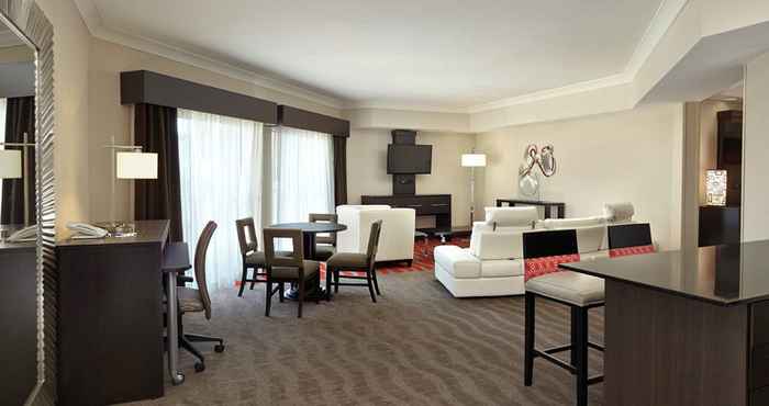 Lainnya Holiday Inn Express & Suites NAPLES DOWNTOWN - 5TH AVENUE, an IHG Hotel