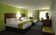 Bedroom 2 Holiday Inn Express HICKORY-HICKORY MART, an IHG Hotel