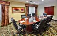 ห้องประชุม 5 Holiday Inn & Suites ANN ARBOR UNIV. MICHIGAN AREA, an IHG Hotel